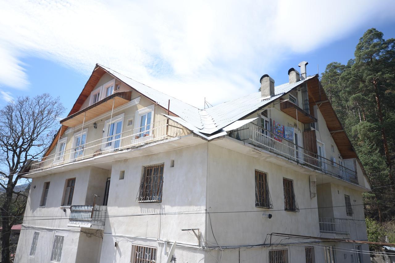 Guest House Likani 2017 Borjomi Exterior photo